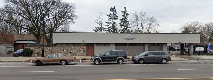 Naus Sno-White Dining Room - Recent Street Views (newer photo)